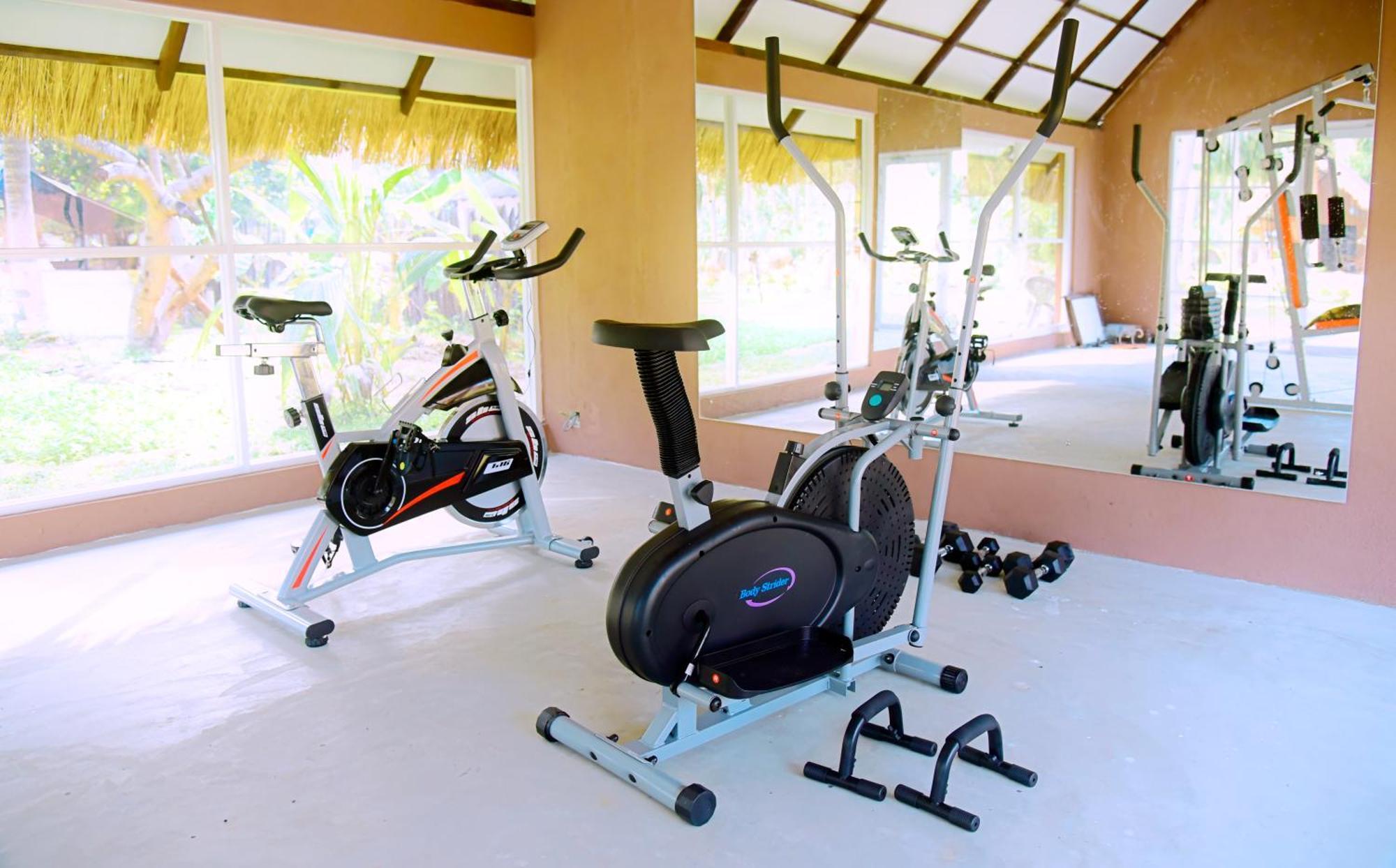 Coco Village Hotel צ'ילאו מראה חיצוני תמונה